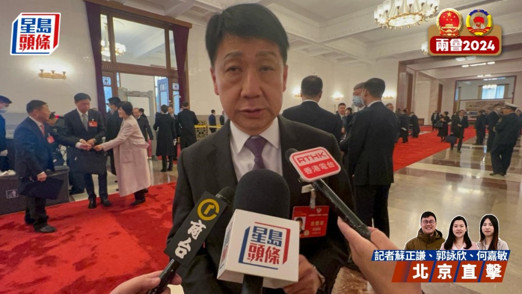 彭耀佳否認月月放煙火「燒錢」,冀表演吸引更多旅客來港帶動經濟。