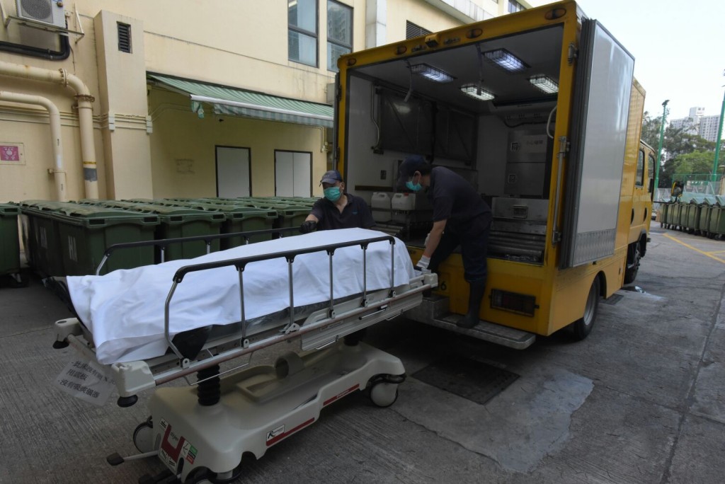死者遺體被移離。黃文威攝