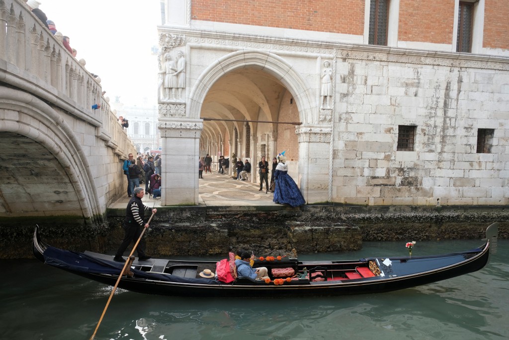 貢多拉有近千年歷史，是威尼斯的傳統文化。（路透社）