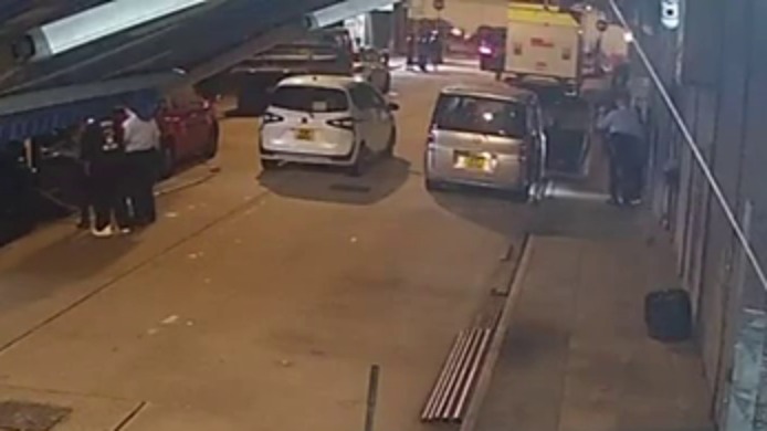 警員在場調查。