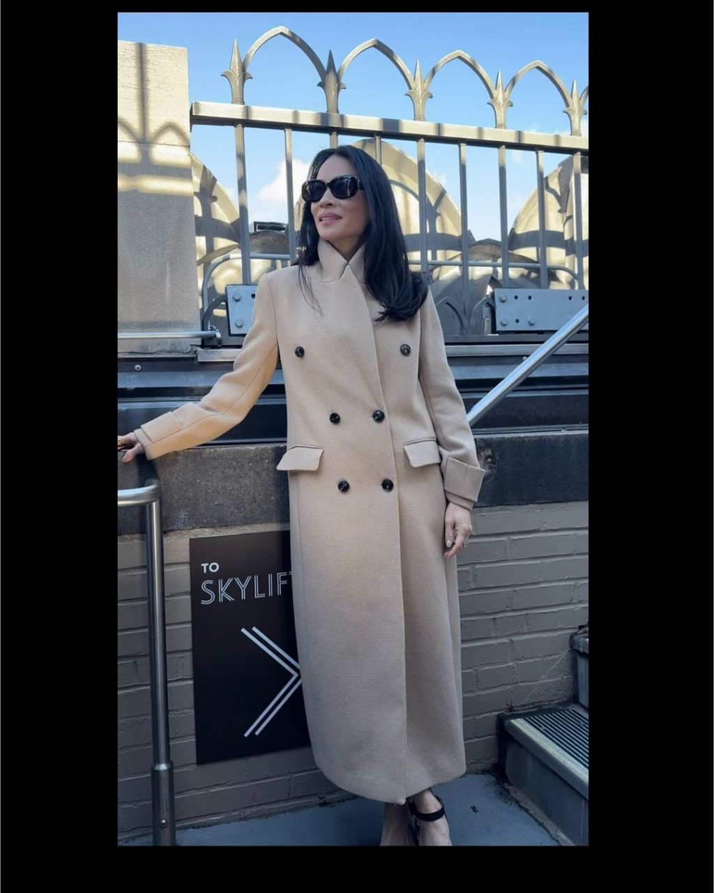 刘玉玲于2019年在好莱坞星光大道荣获星形奖章,成为继美籍华裔女演员黄柳霜后,史上第二位在该地留名的亚裔女性受奖者。 刘玉玲于2019年在好莱坞星光大道荣获星形奖章,成为继美籍华裔女演员黄柳霜后,史上第二位在该地留名的亚裔女性受奖者。