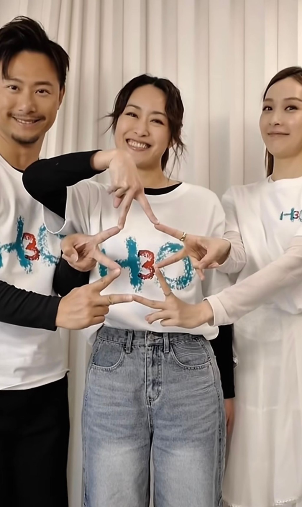 Ali日前在IG連出幾個post宣傳網上頻道。