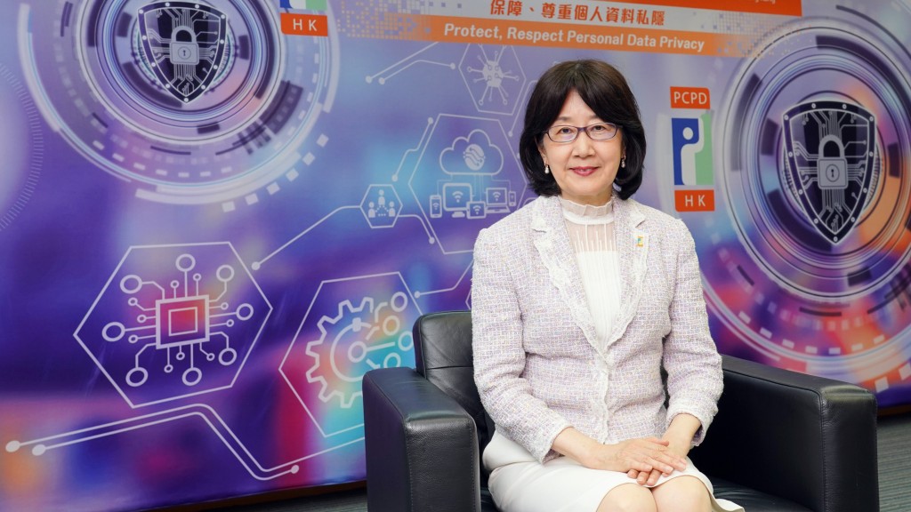 私隱公署：假冒電子簽證網站肆虐 6個已轉介執法部門