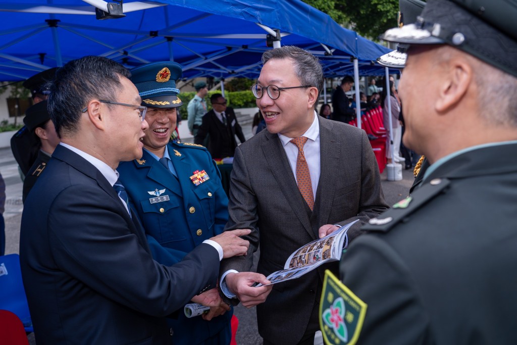 林定國表示青年人是國家的未來、希望和棟樑，希望香港青少年軍總會的團員能繼續發揮領導精神。林定國FB