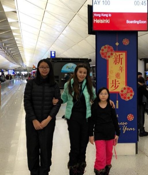 曹央雲的大女不經不覺已16歲,長得跟她一樣高。