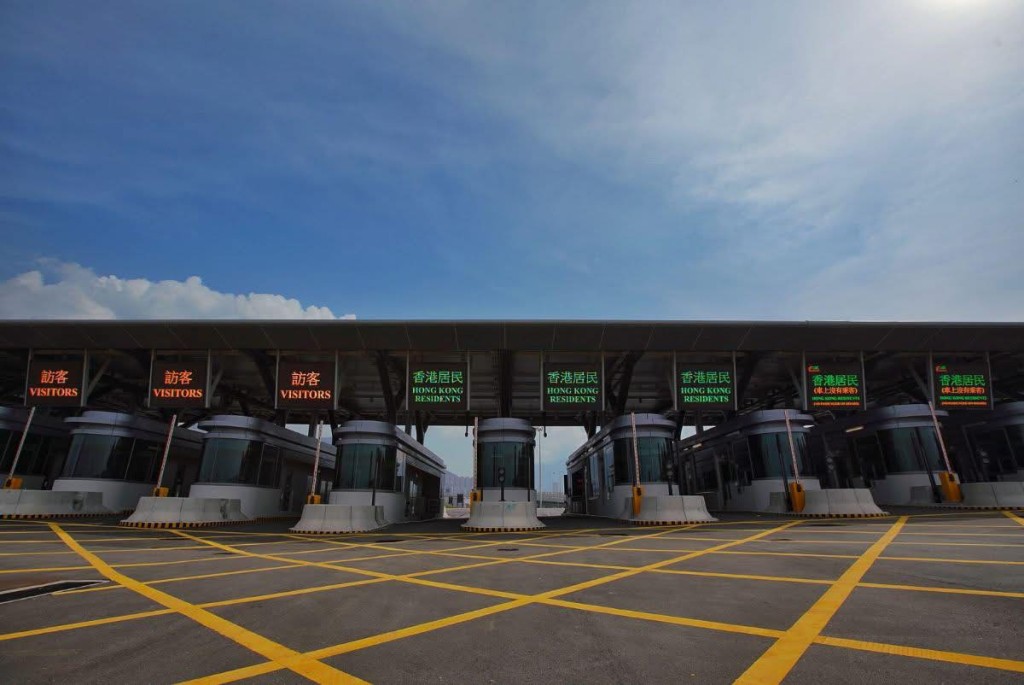 近年不少港人駕車前往大灣區遊玩。運輸署FB圖片