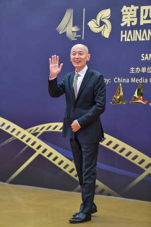 2022年8月12日，葛優出席第12屆北京國際電影節開幕紅毯儀式。 新華社