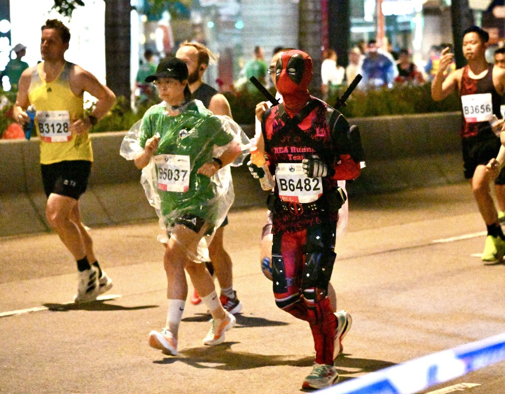 亦有人扮「Deadpool」（死侍）。