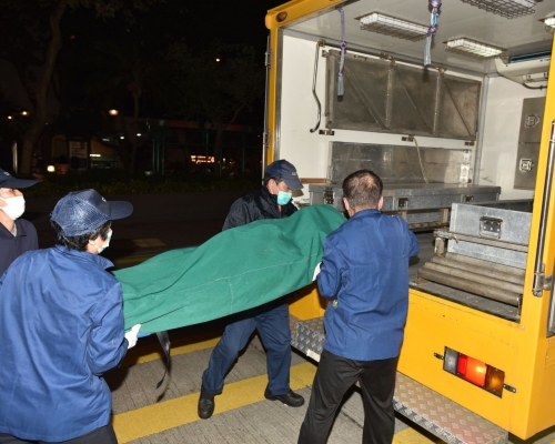 栢蕙苑男子墮樓當場死亡