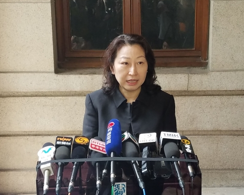 律政司司長鄭若驊7月17日啓程訪京。資料圖片