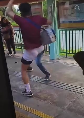 青年又再起飛腳。fb 車cam L（香港群組）Soso Chan影片截圖 