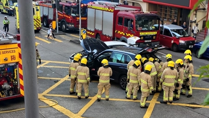 fb馬路的事 (即時交通資訊台)圖片
