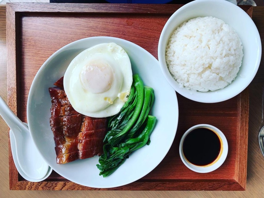 王敏德的生日午餐。