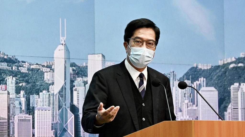 黃偉綸呼籲市民收到服務包後,做好防疫工作。資料圖片