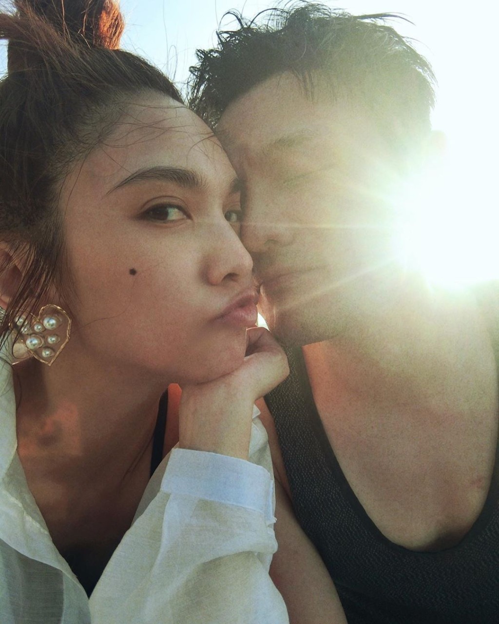 杨丞琳和老公李荣浩因疫情分隔两地多月。