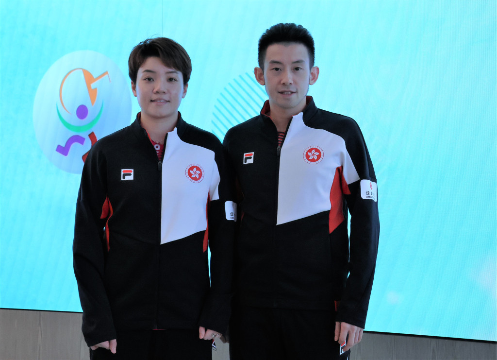 黃鎮廷（右）與杜凱琹合作無間，盼望衝擊奧運獎牌。 陸永鴻攝