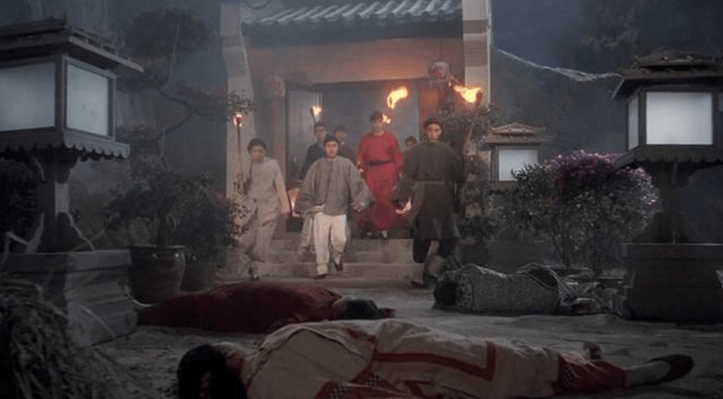 常威殺光戚家十三口。 常威殺光戚家十三口。