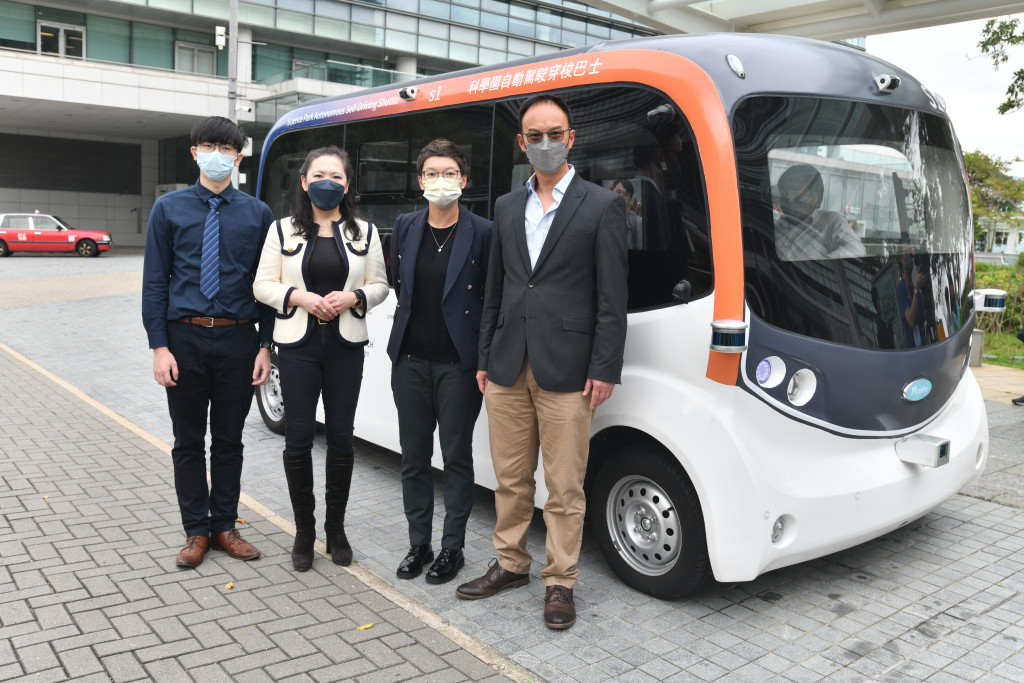 香港科技園公司今日（17日）宣布與園內科創公司合作，推出自動駕駛車輛先導試驗計劃。