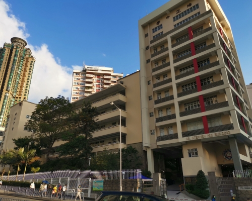 培正中學副校疑聯署反國安法立法被投訴。 資料圖片