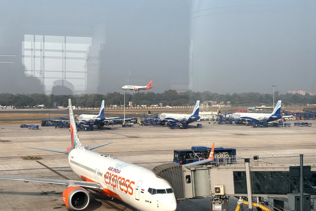 靛藍航空（IndiGo）連續3天大規模取消航班，迄今已有逾1230班機取消。美聯社