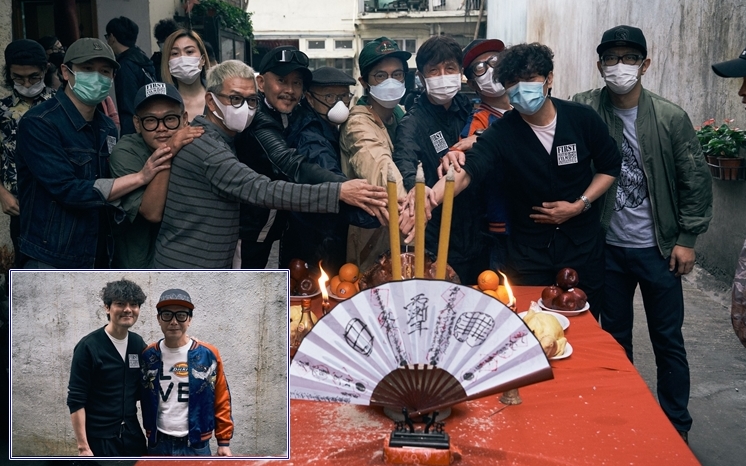 一眾演員開心進行開鏡拜神儀式,祈求拍攝—切順利。