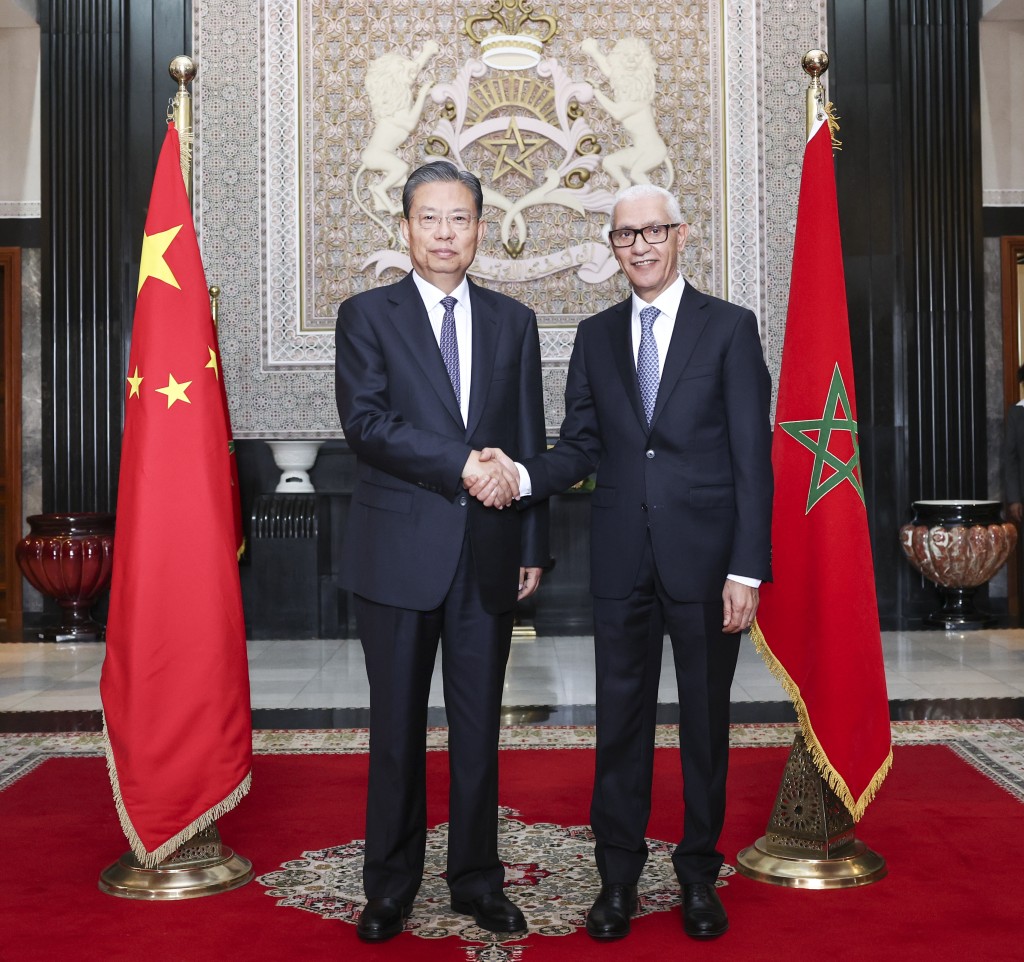 赵乐际在摩洛哥首都拉巴特与摩洛哥众议长阿拉米举行会谈。 新华社