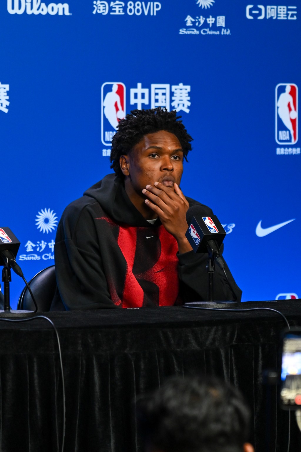 NBA中国赛独行侠vs火箭。魏国谦摄
