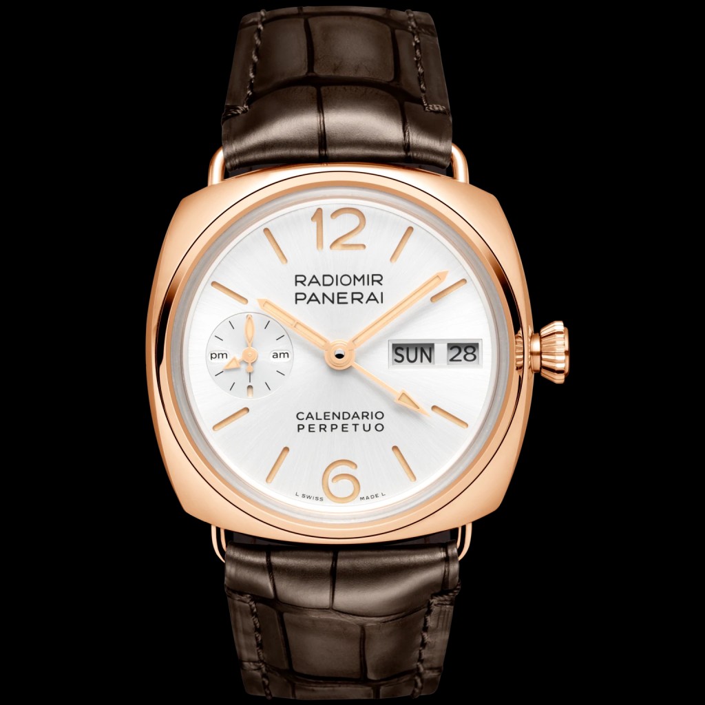 Radiomir Perpetual Calendar GMT Goldtech PAM01453，錶殼：45mm Goldtech/ 機芯：P.4100自動/ 售價：$335,000（只限品牌專門店發售）。