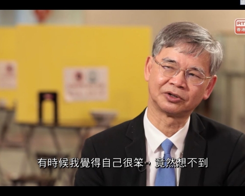 羅致光接受港台節目《鏗鏘說》訪問時，主動提及全日禁堂食致亂象叢生，更指自覺「好蠢，咁都諗唔到」。