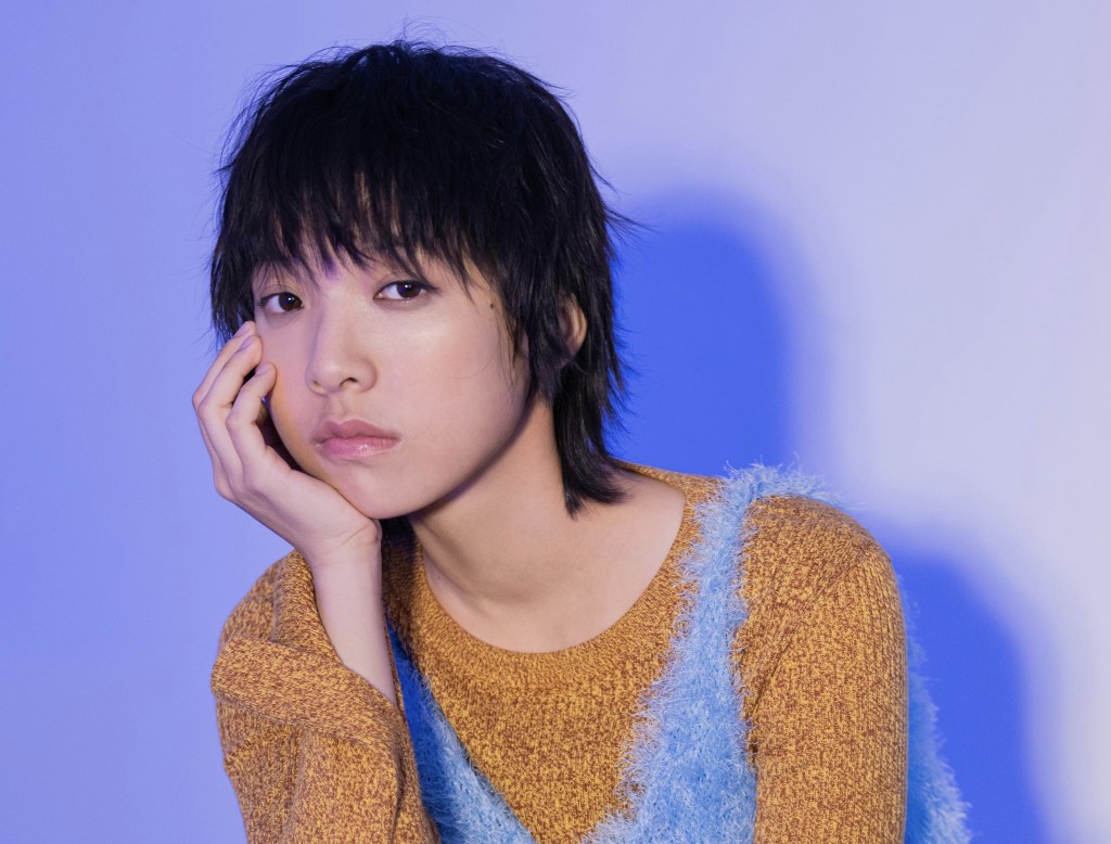 鍾雪瑩聲演小鬼。