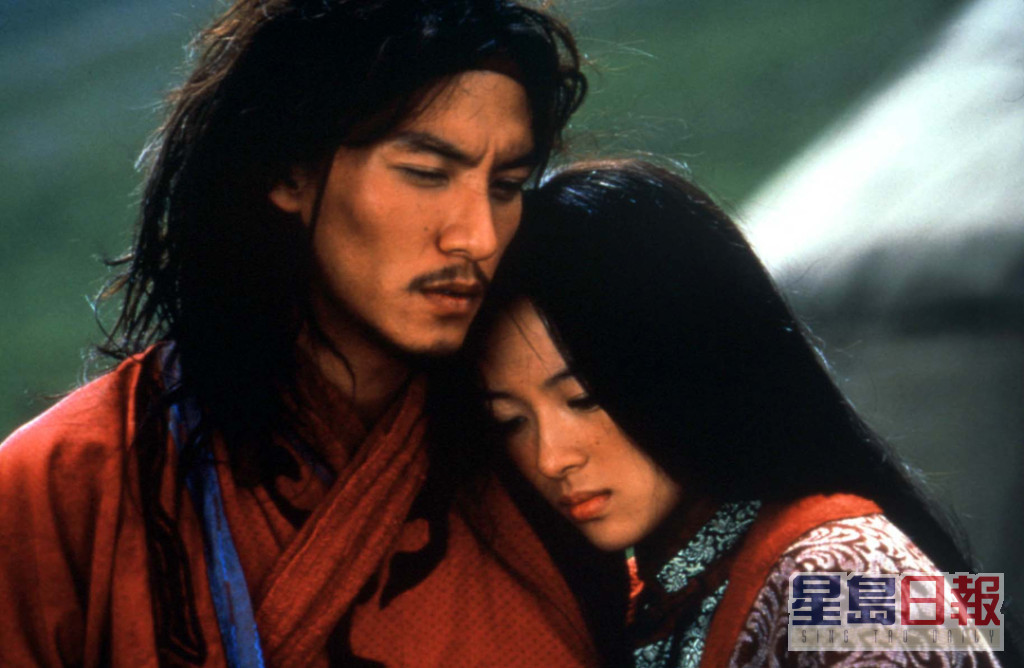 章子怡多年前曾与杨紫琼一同拍摄电影《卧虎藏龙》。