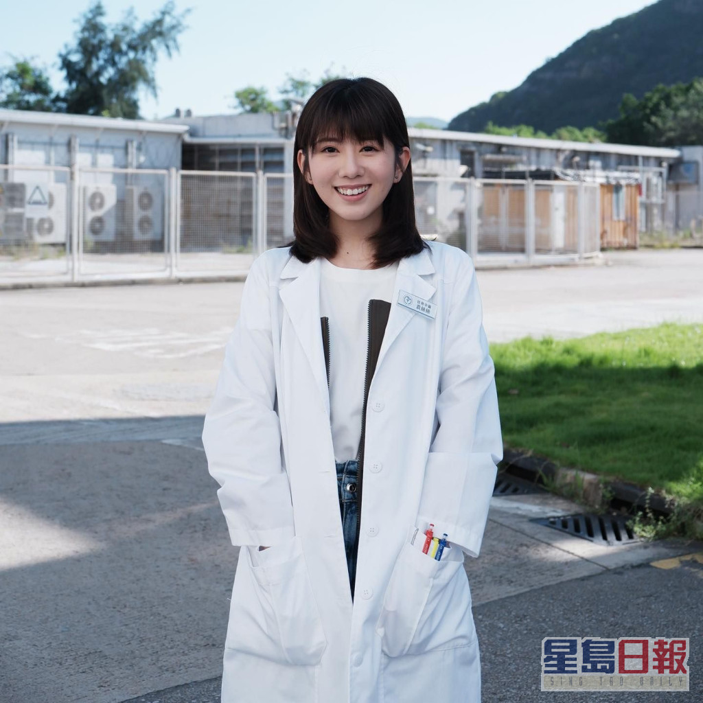 陈嘉慧2019年于台庆剧《解决师》饰演中学生「陈佩慧」而为人认识。