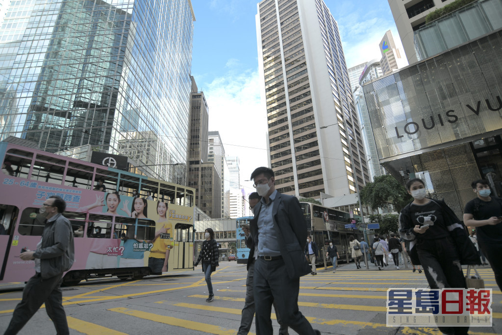 葉劉淑儀對香港充滿信心。資料圖片