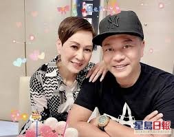 歐陽震華與傅潔嫻1996年結婚。