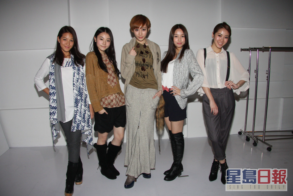 李静仪（右二）是前女团Super Girls成员之一。