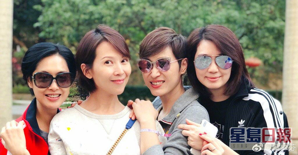 陈法蓉、蔡少芬、朱茵和洪欣等在90年代刚入行已经认识，渐渐成为好友。