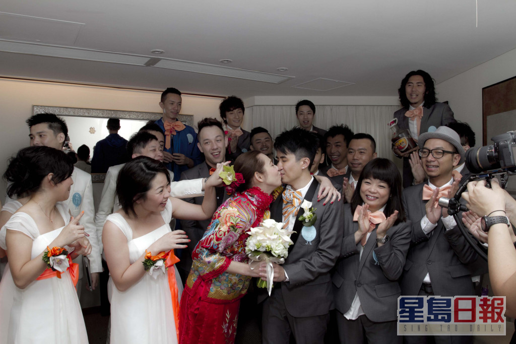 当奴于2011年迎娶张咏恩，二人于薄扶林伯大尼教堂行礼。