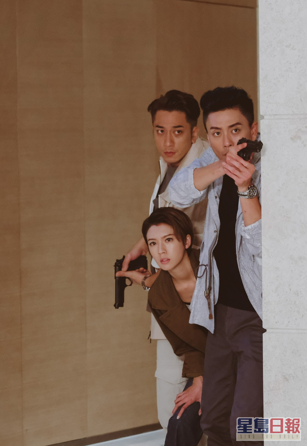 蔡思贝、黄宗泽及吴卓羲在剧中合称「三剑侠」。