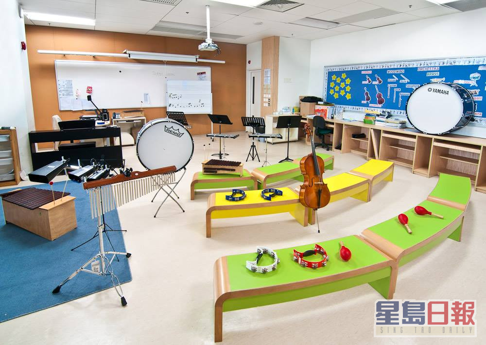 校園設 Music Room。