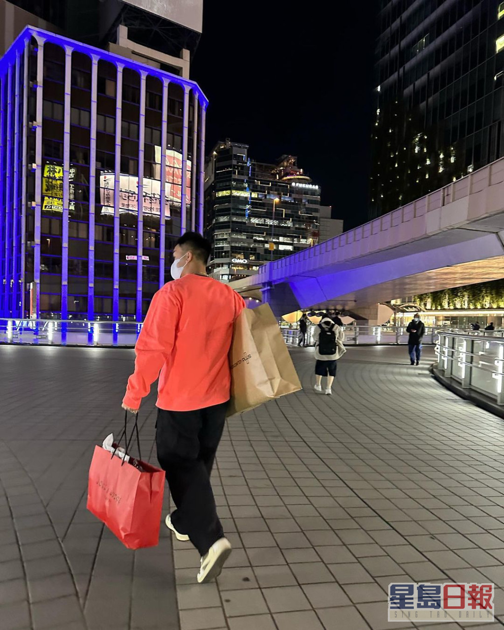 又去東京買到一袋二袋。