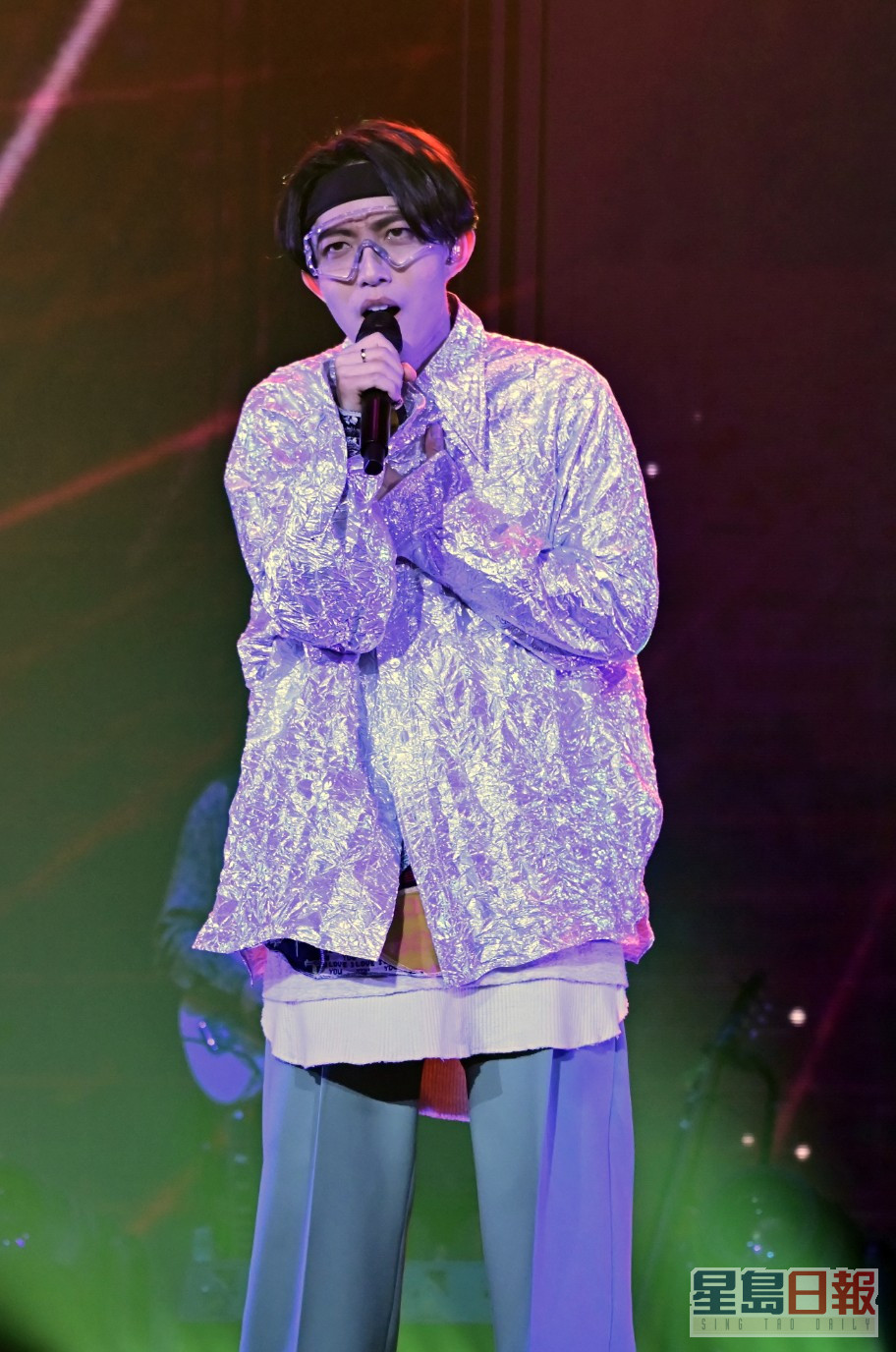 演唱会上，曾罹患肠躁症病的林宥嘉感触表示人生很多事抓不住。