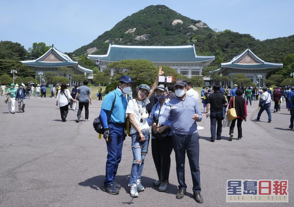 南韩宣布6月1日起恢复外国人持短期签证入境。AP资料图片