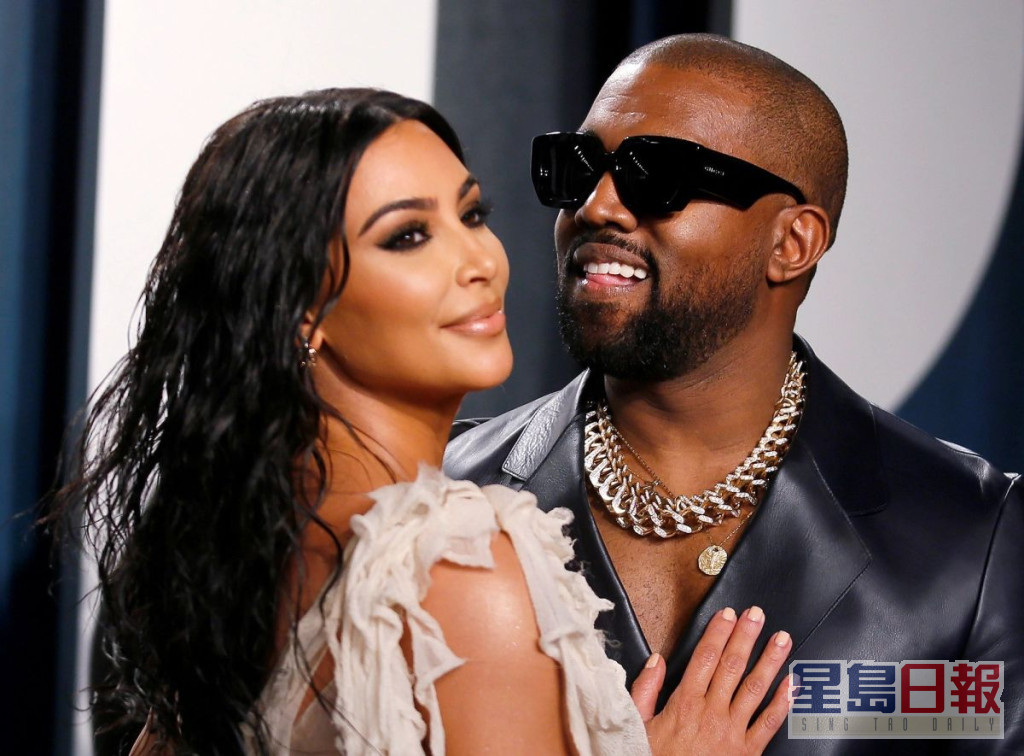 Kanye West与Kim恩爱不再，Kim上月10日称自己在法律上已是单身。