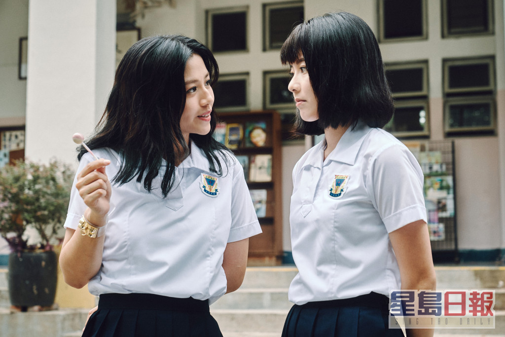 戏中两人要扮18岁学生妹，她们认为心境比外形更难掌握。