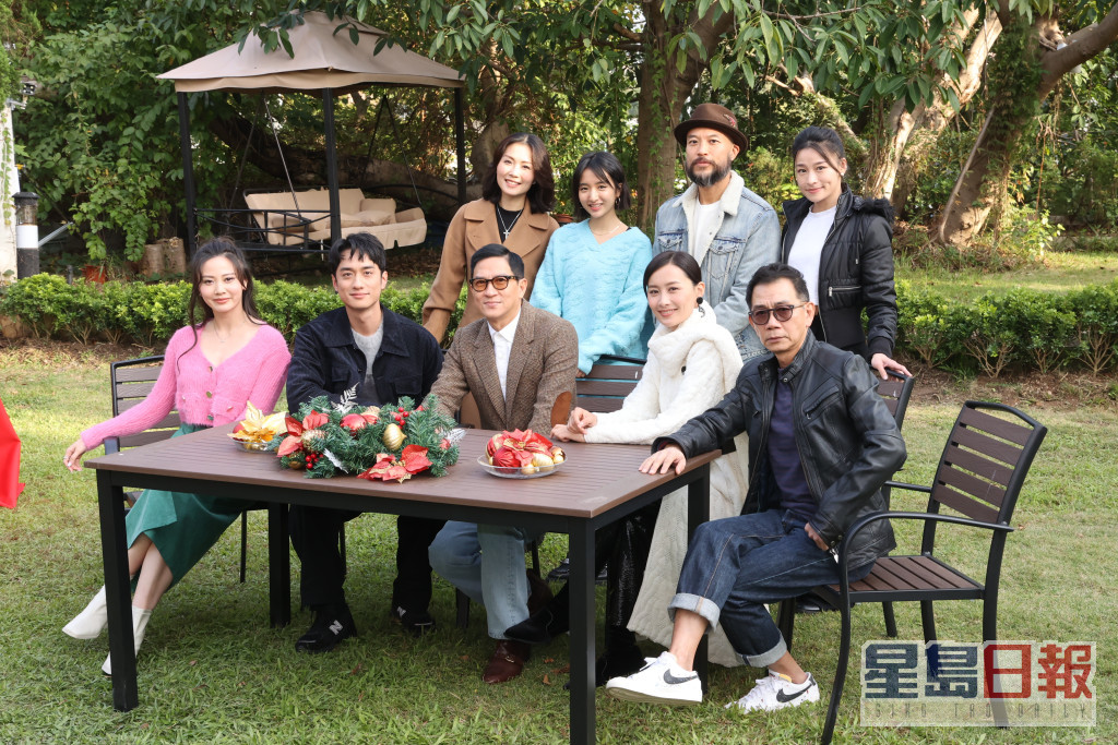 今日（20日）張家輝、陳法拉、劉俊謙及袁富華等為電影《贖夢》拜神。