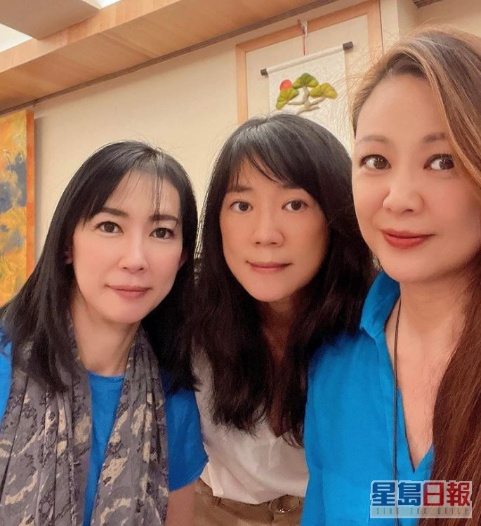 Linda（右起）、王美怡及王加露三姊妹。