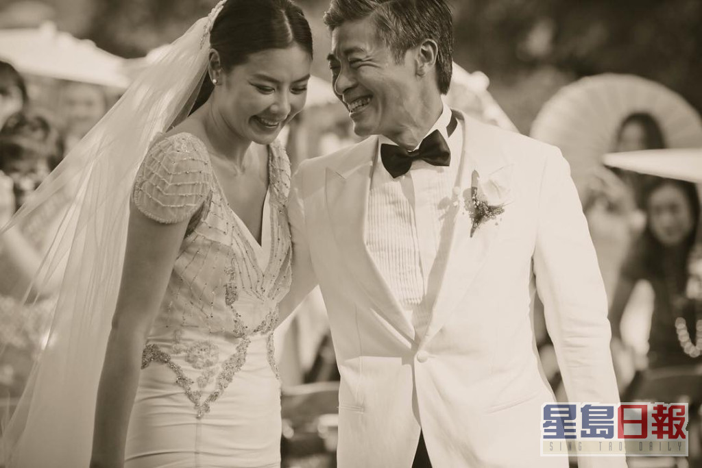 2017年，乐基儿与从事有机食品生意的圈外男友Ian Chu于美国结婚。