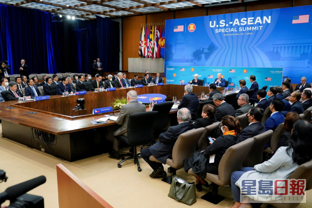 拜登周五在华盛顿与东盟成员国领袖举行特别峰会。AP