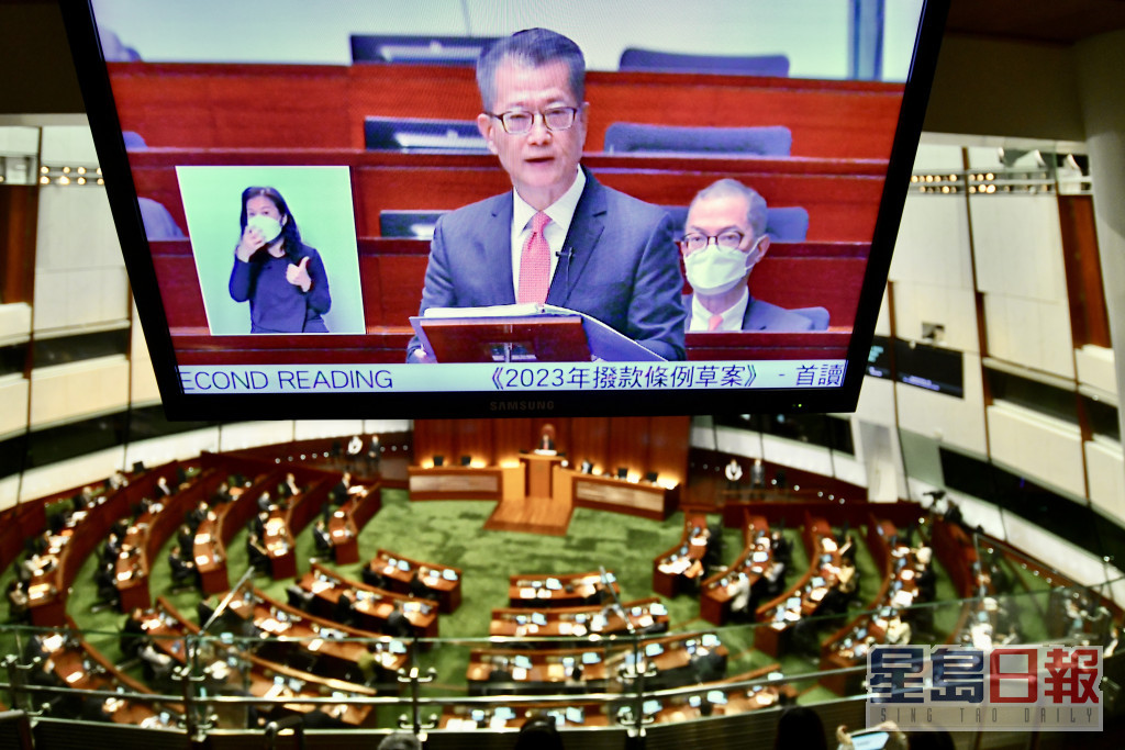财政司司长陈茂波发表预算案。卢江球摄