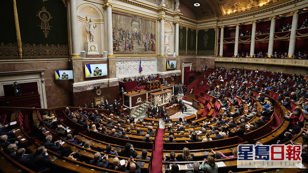 澤連斯基法國國會發表演說。AP